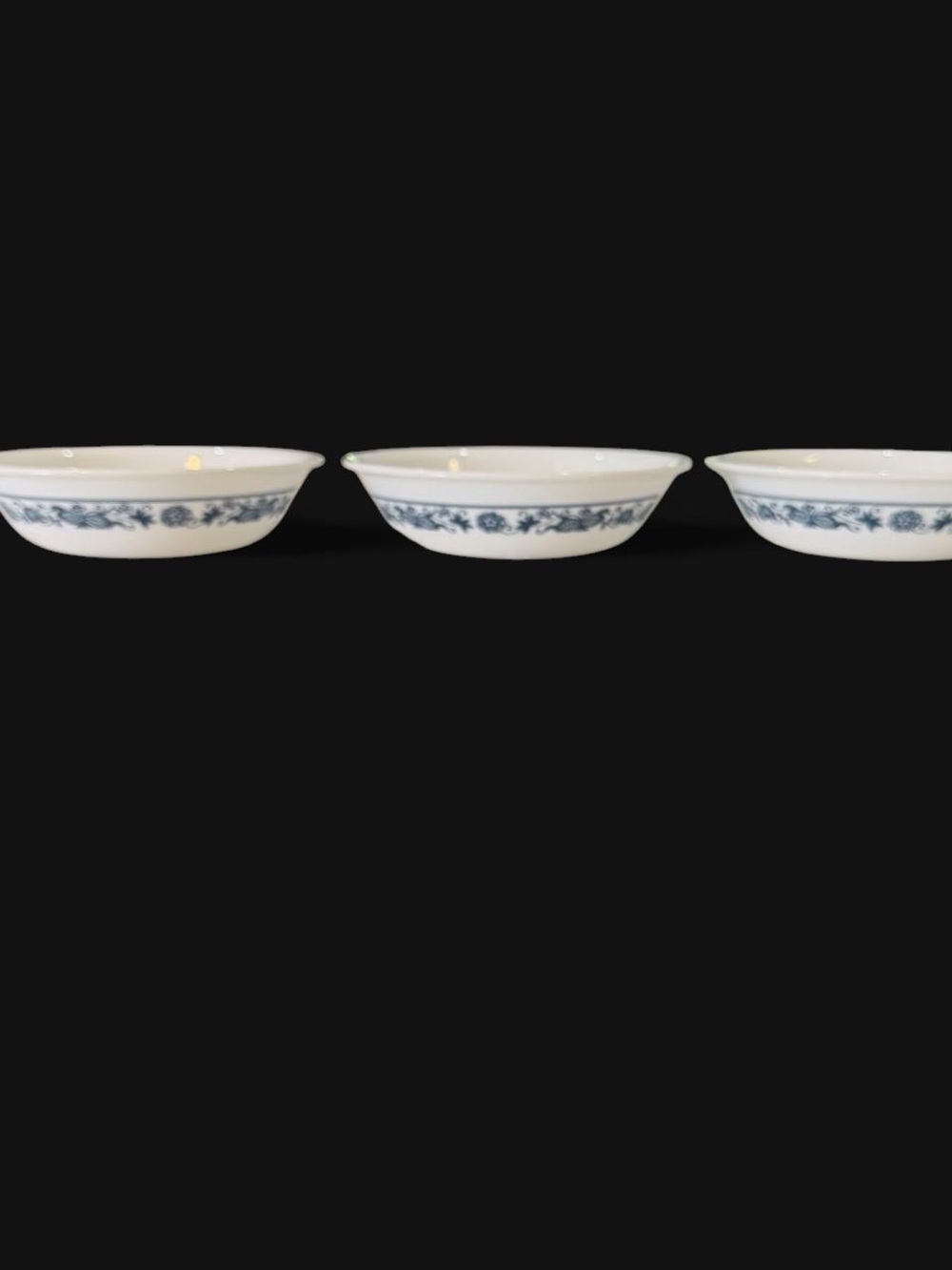 Vintage corelle bowls blue and white - Picture 2 of 5